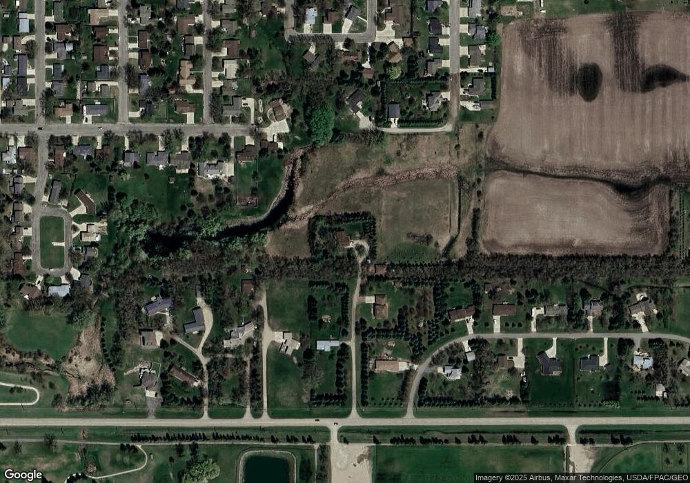 8471 35th St SE, Jamestown, ND 58401 - photo 1