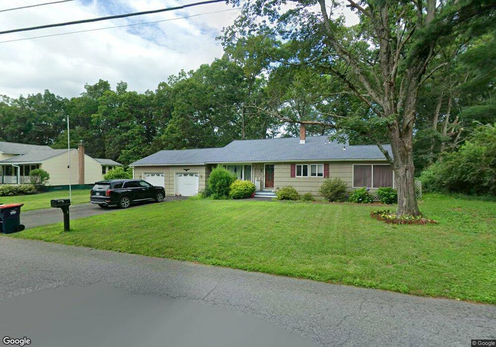 5 Birchwood Dr, Rhinebeck, NY 12572 - photo 1