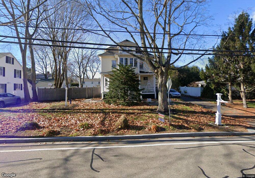 513 Chestnut St, Needham, MA 02492 - photo 1