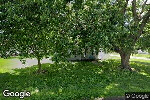 102 N Locust St, Assumption, IL 62510