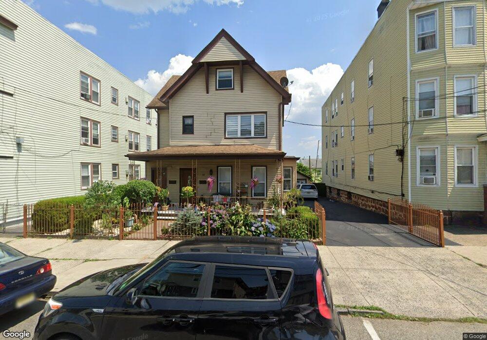 566 Devon St unit 568, Kearny, NJ 07032 - photo 1