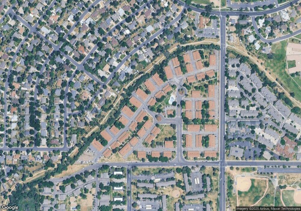 11880 E Canal Dr, Aurora, CO 80011 - photo 1