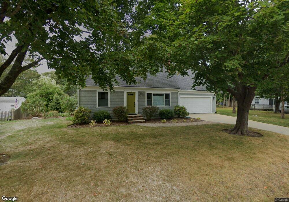 44 Swallow St, Teaticket, MA 02536 - photo 1