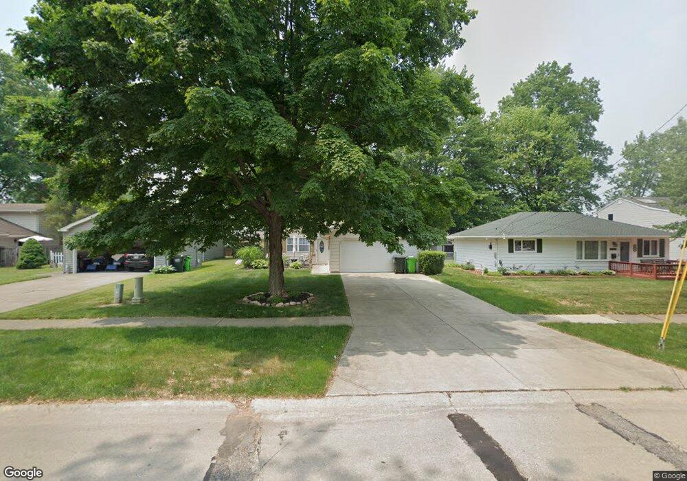 373 Walnut Dr, Berea, OH 44017 - photo 1