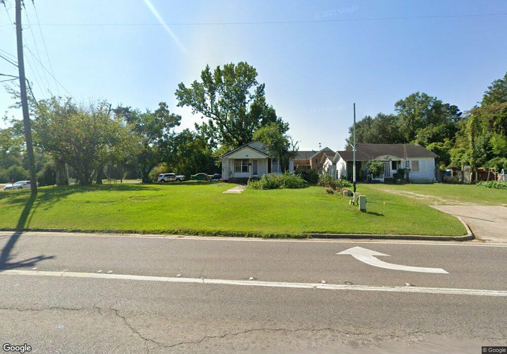 720 E 1st St, Deridder, LA 70634 - photo 1