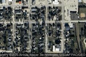 205 S Locust Ave, New Hampton, IA 50659