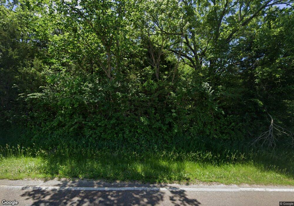 5021 SW 53rd St, Topeka, KS 66610 - photo 1