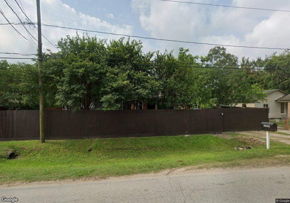 4926 Hopper Rd, Houston, TX 77093 - photo 1