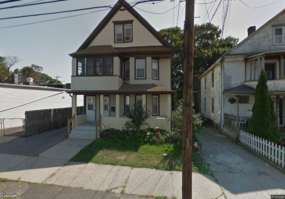 54 Roosevelt St, Bridgeport, CT 06608 - photo 1