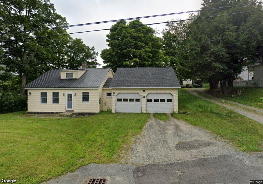 77 West St, Barton, VT 05822 - photo 1