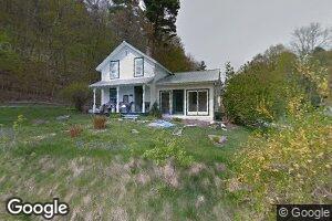 48 Cain St, Proctor, VT 05765