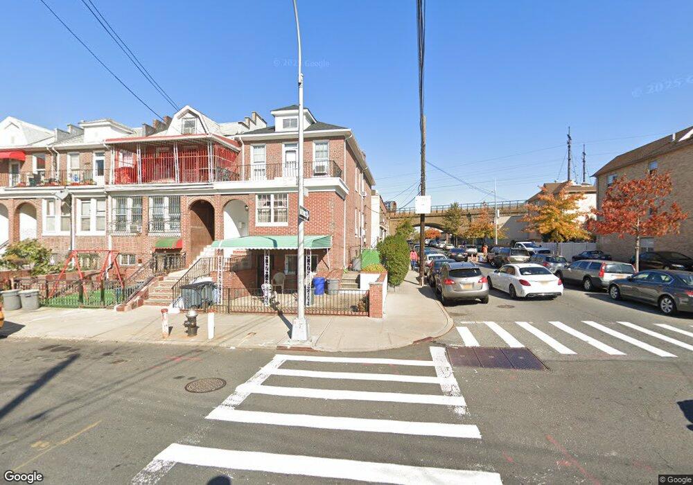 4419 25th Ave, Astoria, NY 11103 - photo 1