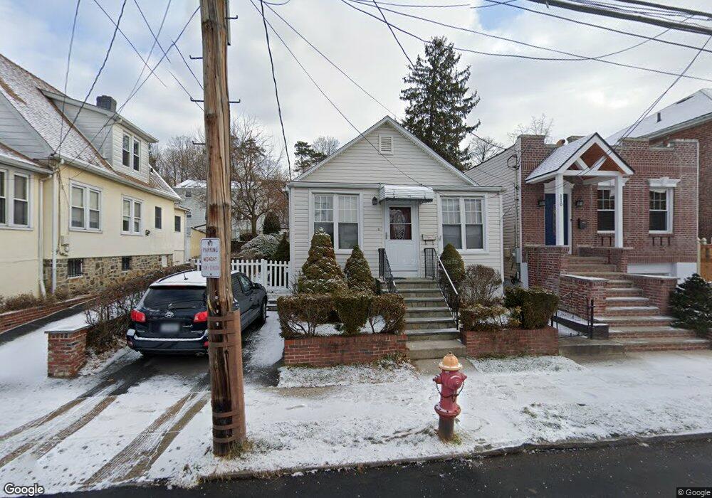 112 King Ave, Yonkers, NY 10704 - photo 1