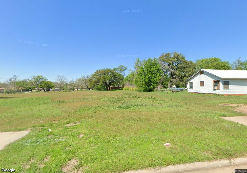 1407 N Main St, Weatherford, TX 76086 - photo 1