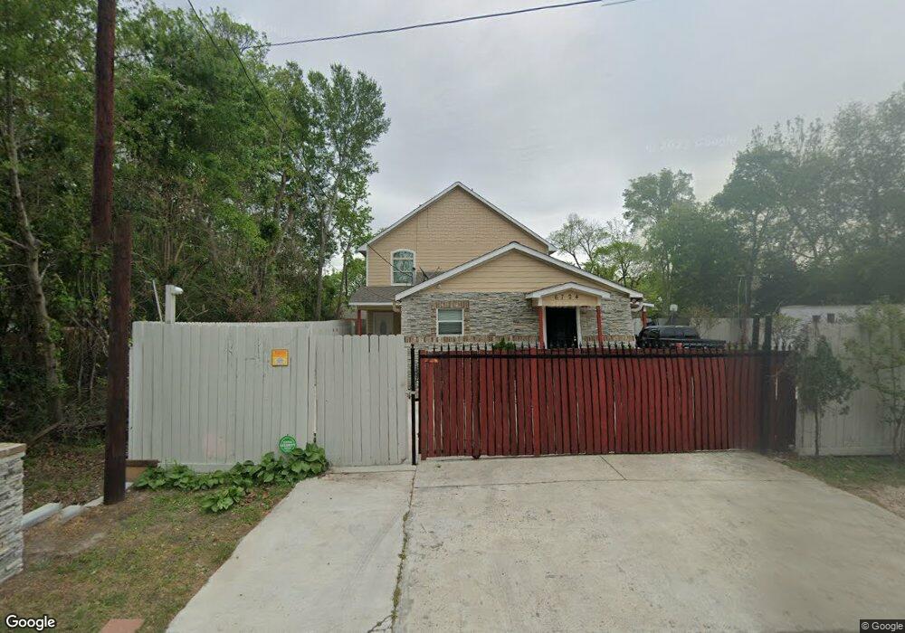 6724 Utah St, Houston, TX 77091 - photo 1
