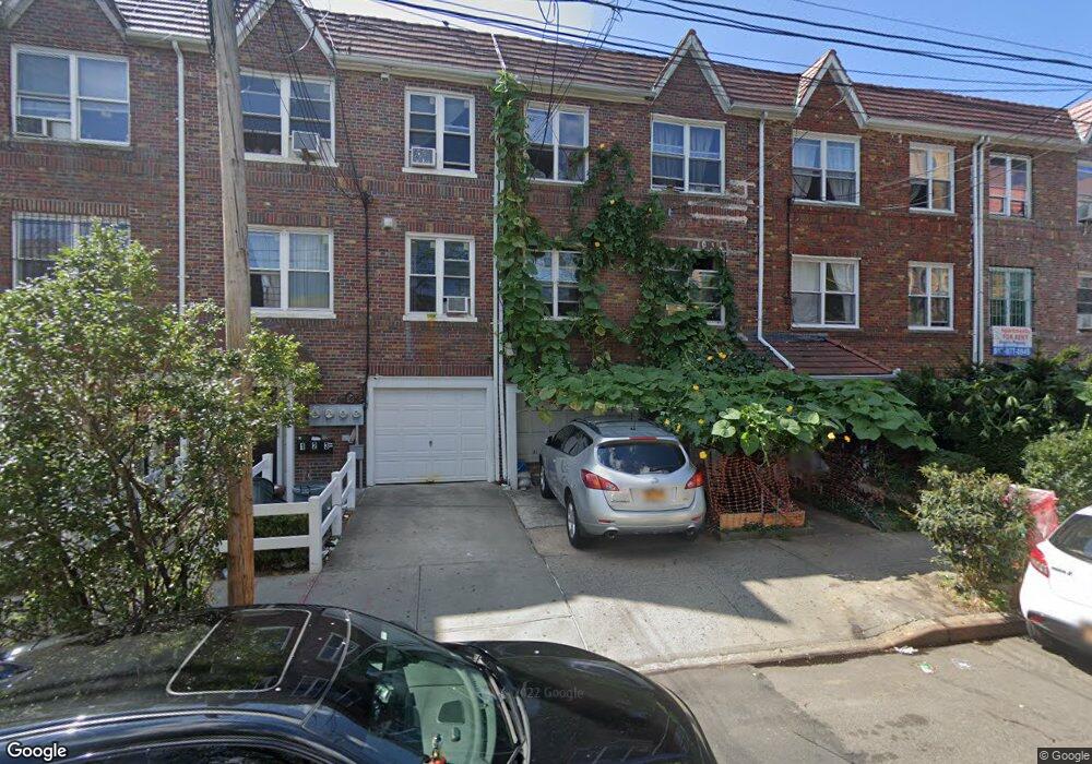 4020 Benham St, Elmhurst, NY 11373 - photo 1