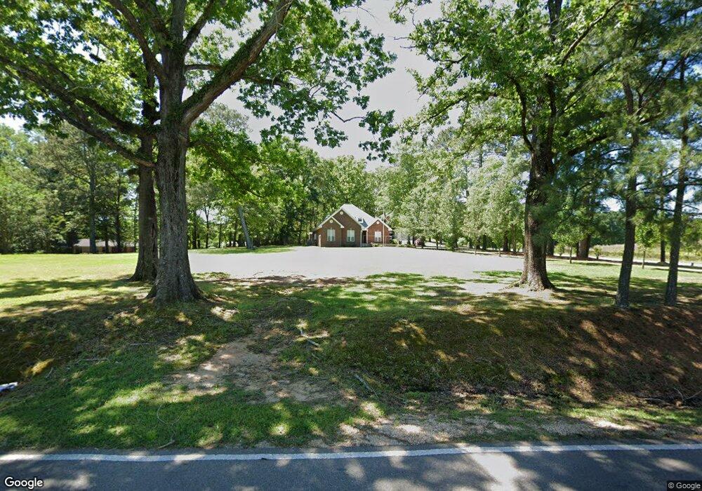 826 Trace Rd, Laurel, MS 39443 - photo 1