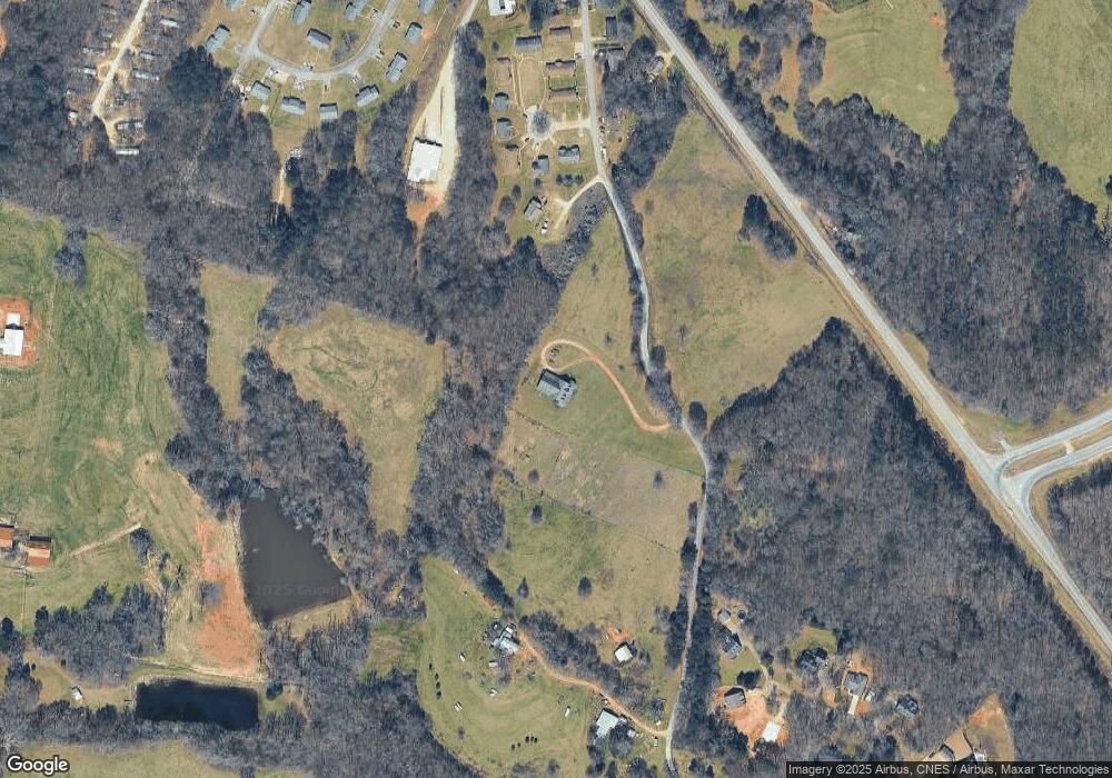 280 Burch St, Royston, GA 30662 - photo 1