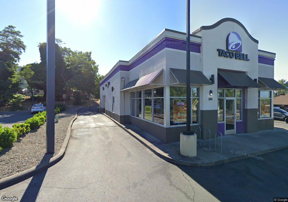 1881 NE 6th St, Grants Pass, OR 97526 - photo 1