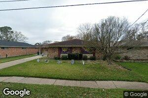 4524 Chastant St, Metairie, LA 70006