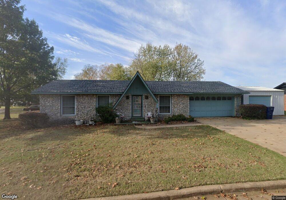 614 Hickory Dr, Cleveland, OK 74020 - photo 1