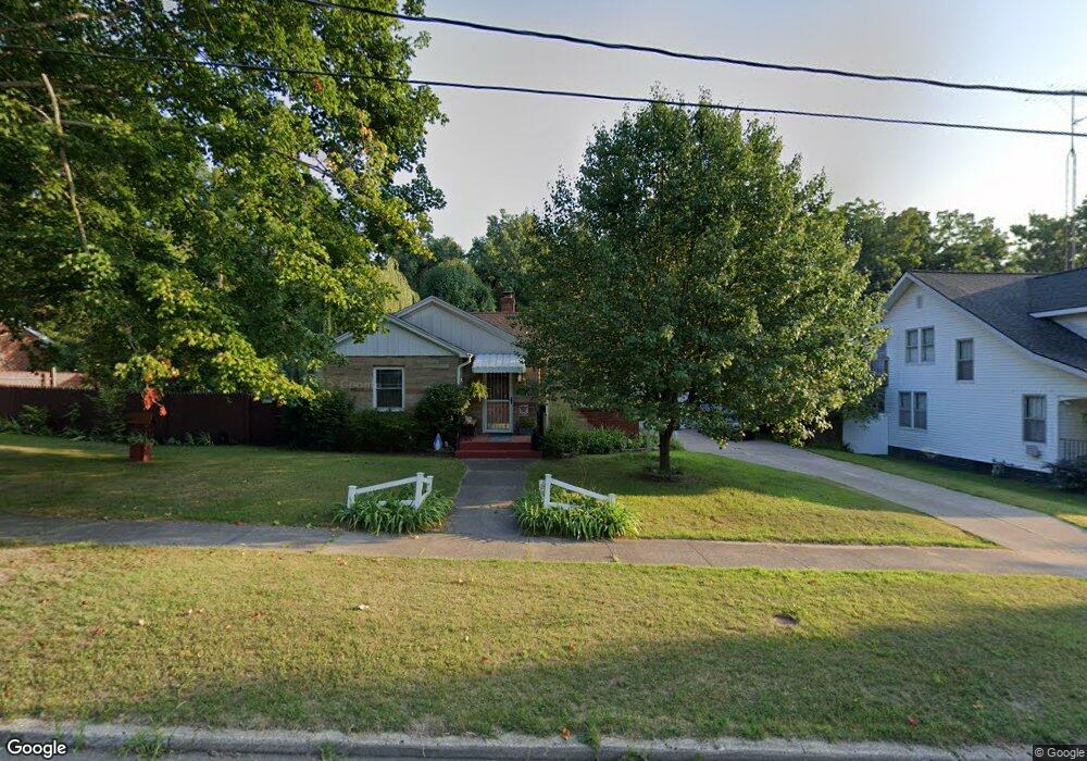 525 1st Ct, Niles, MI 49120 - photo 1