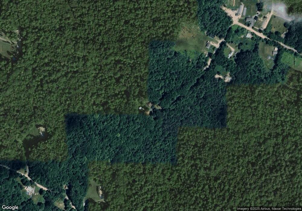 423 Bascom Rd, Newport, NH 03773 - photo 1