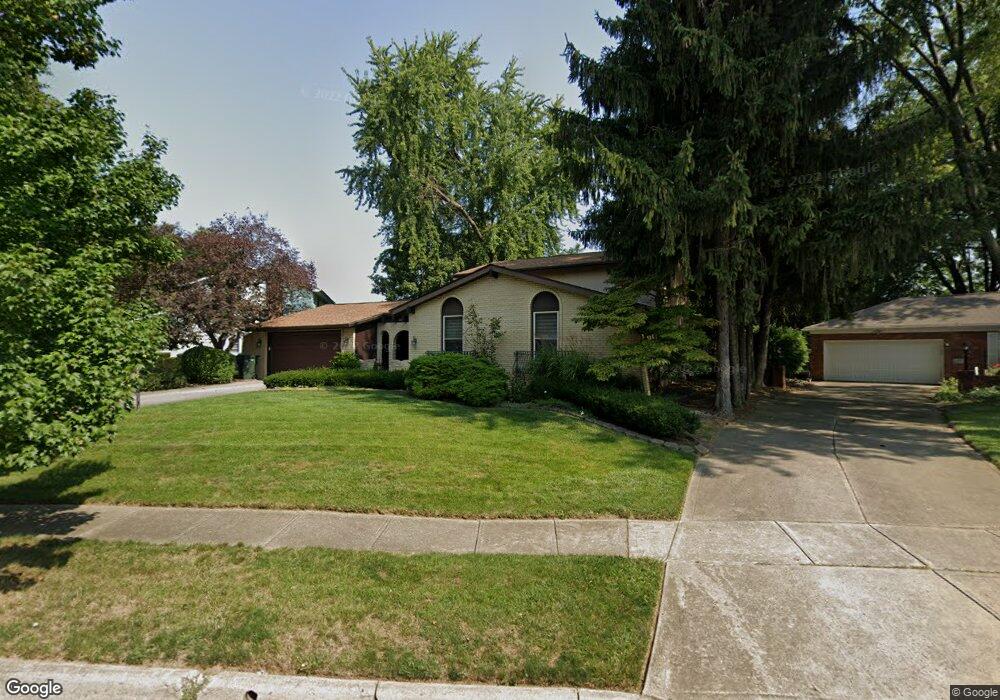 6428 Middleshire St, Columbus, OH 43229 - photo 1