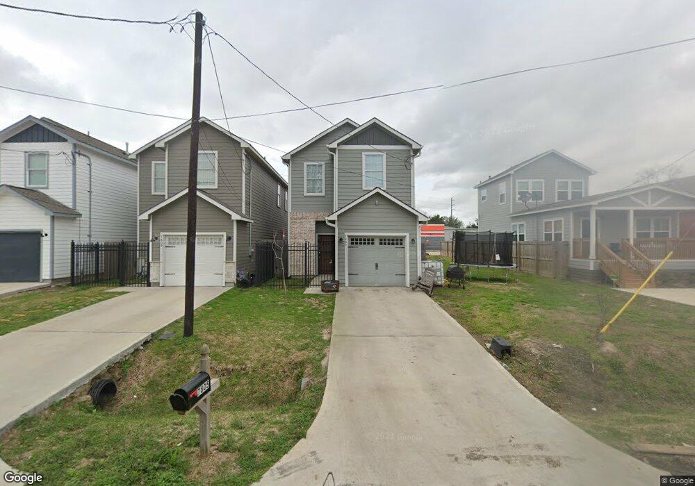 7805 Sealey St, Houston, TX 77088 - photo 1