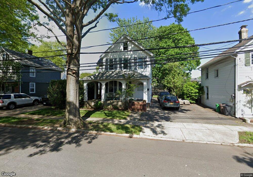110 S 8th St, New Hyde Park, NY 11040 - photo 1