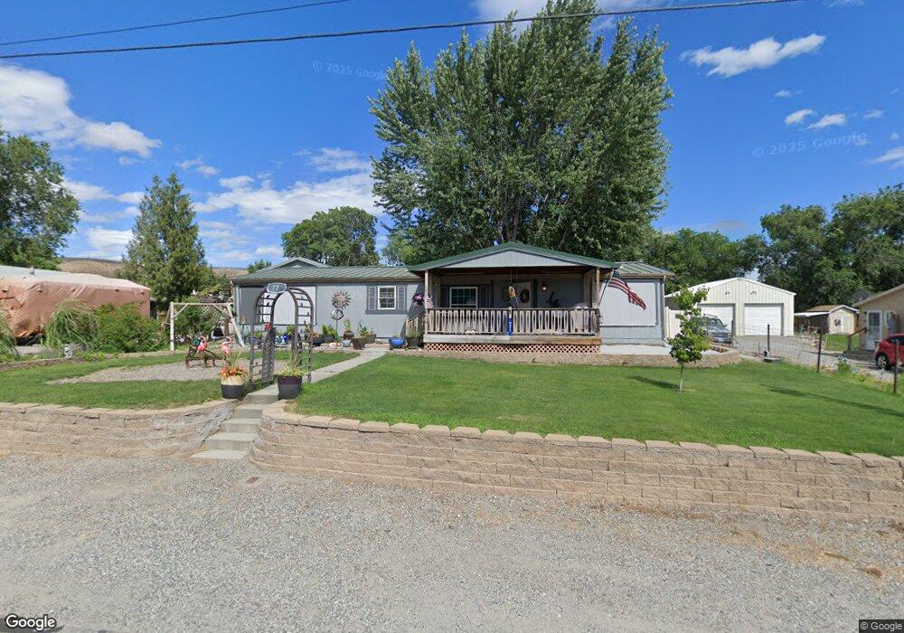 771 N Gale Place, East Wenatchee, WA 98802 - photo 1