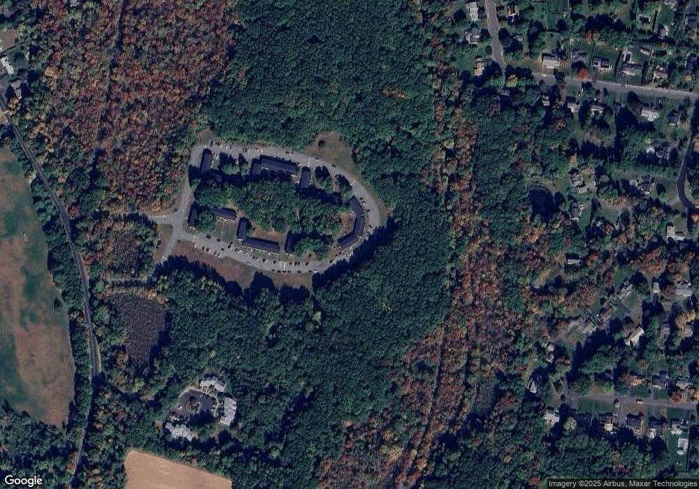 492 Oak Ave unit 37, Cheshire, CT 06410 - photo 1