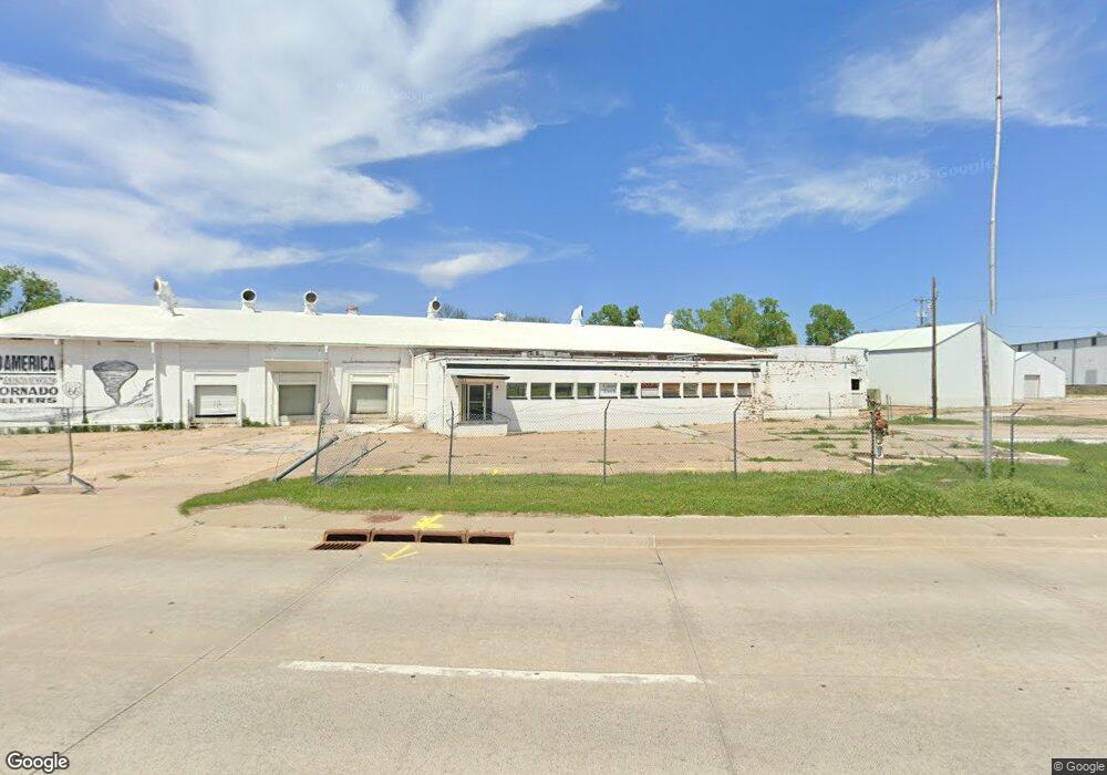 521 W Dewey Ave, Sapulpa, OK 74066 - photo 1