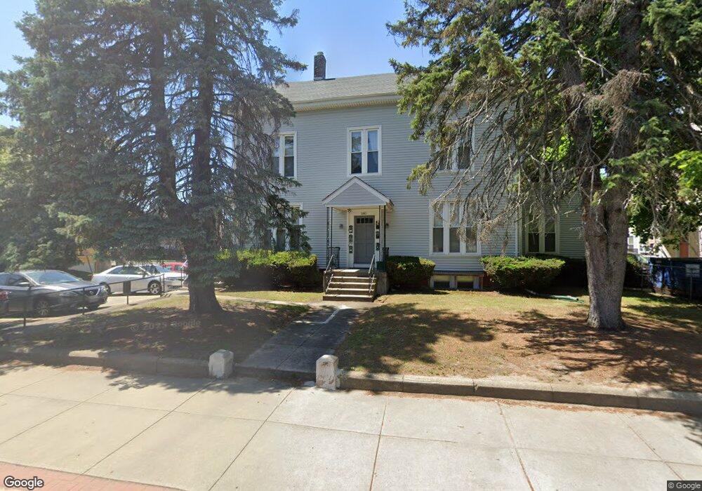 160 Cottage St, Pawtucket, RI 02860 - photo 1