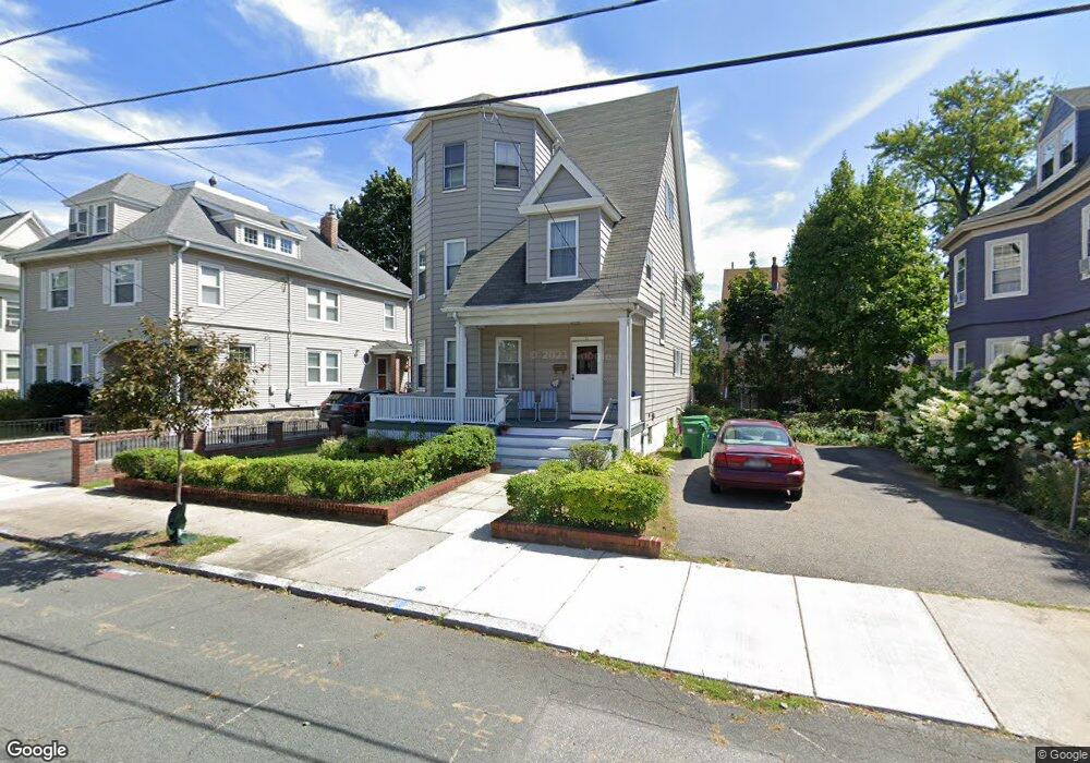 21 Farragut Ave, Medford, MA 02155 - photo 1