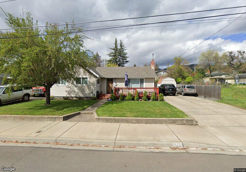 342 NE Josephine St, Grants Pass, OR 97526 - photo 1