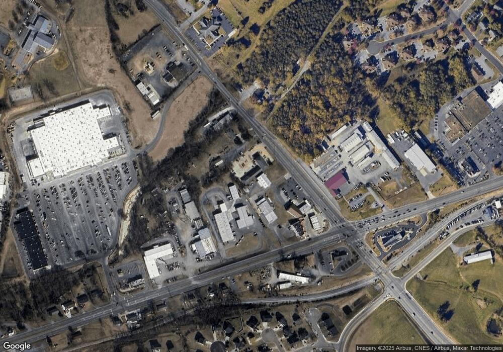 1910 Erickson Ave, Harrisonburg, VA 22801 - photo 1