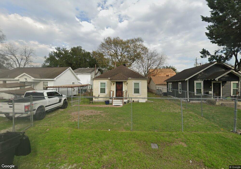 4808 Siegel St, Houston, TX 77009 - photo 1