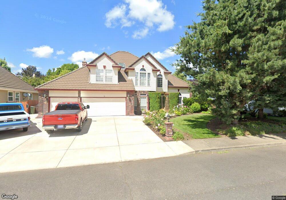 1054 NW 8th Way, Canby, OR 97013 - photo 1