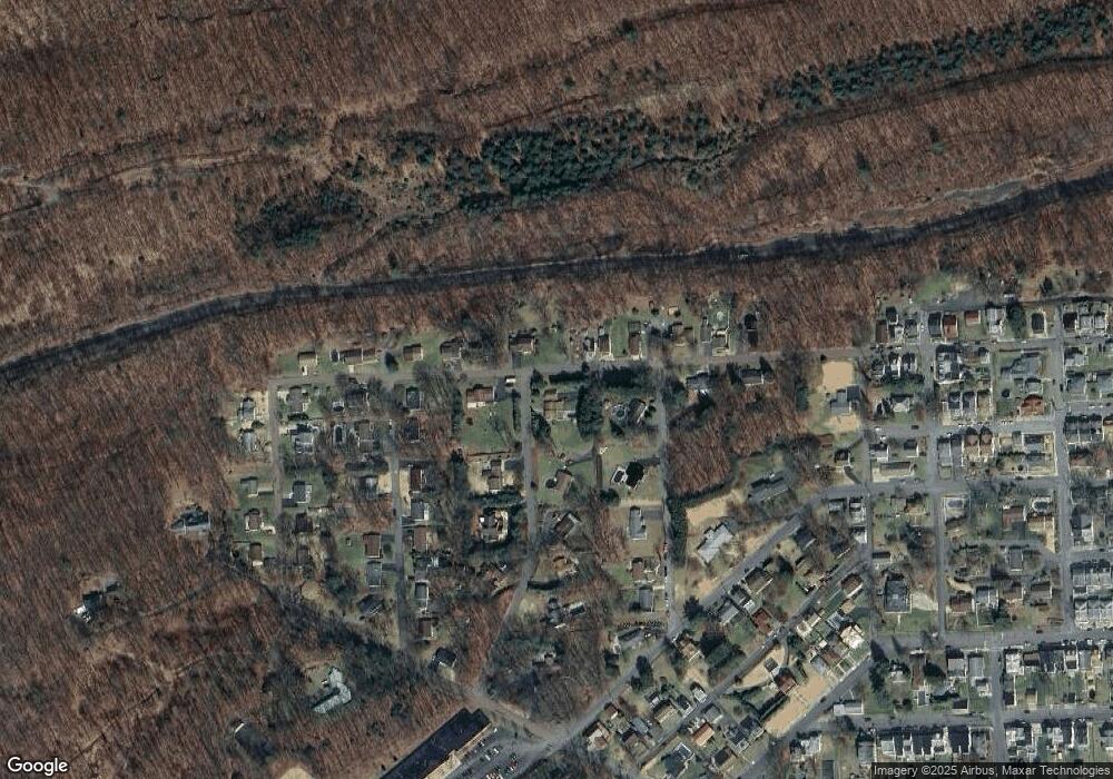 2020 W Independence St, Coal Township, PA 17866 - photo 1