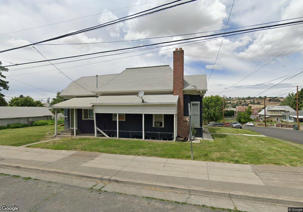 727 SW 1st St, Pendleton, OR 97801 - photo 1