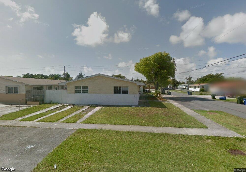 417-419 SW 8th St, Hallandale Beach, FL 33009 - photo 1