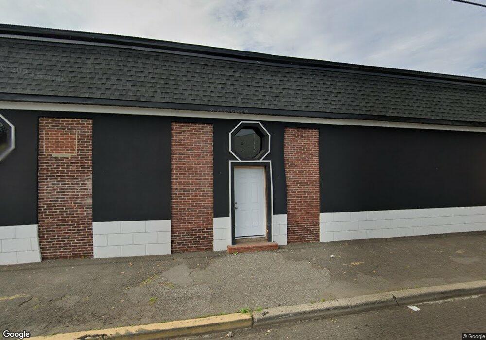 305 N Stiles St, Linden, NJ 07036 - photo 1