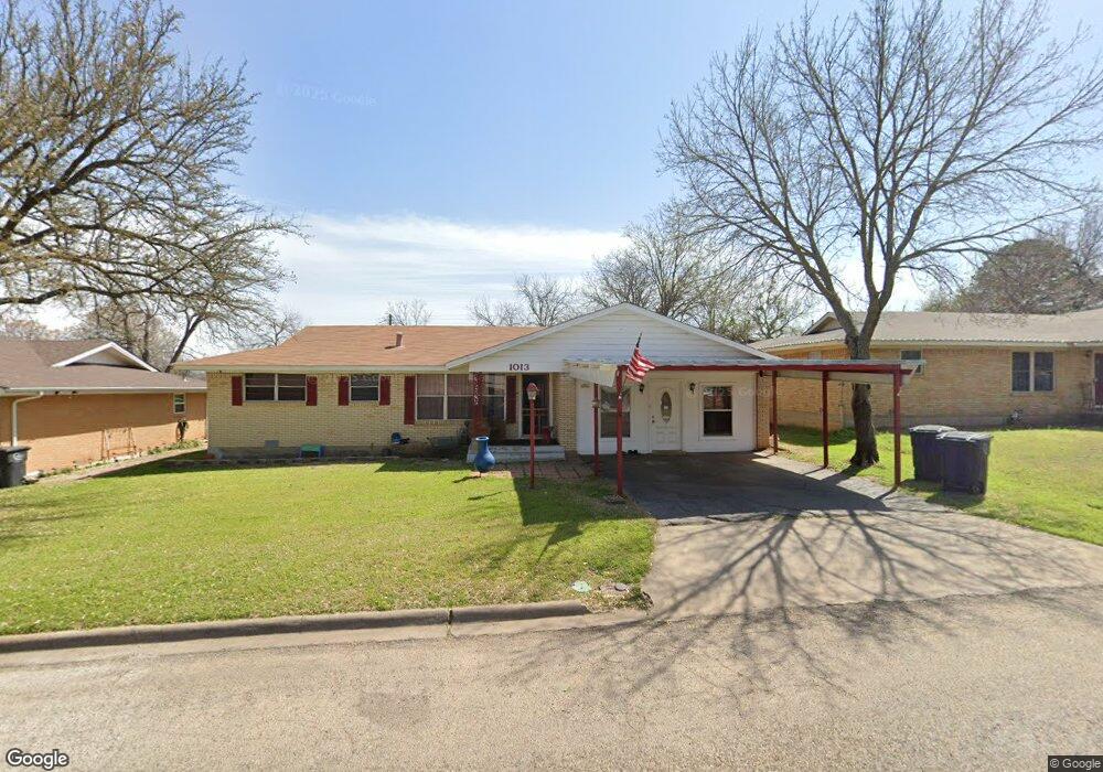 1013 Turner St, Cleburne, TX 76033 - photo 1