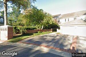 8322 Turnberry Ct, Potomac, MD 20854