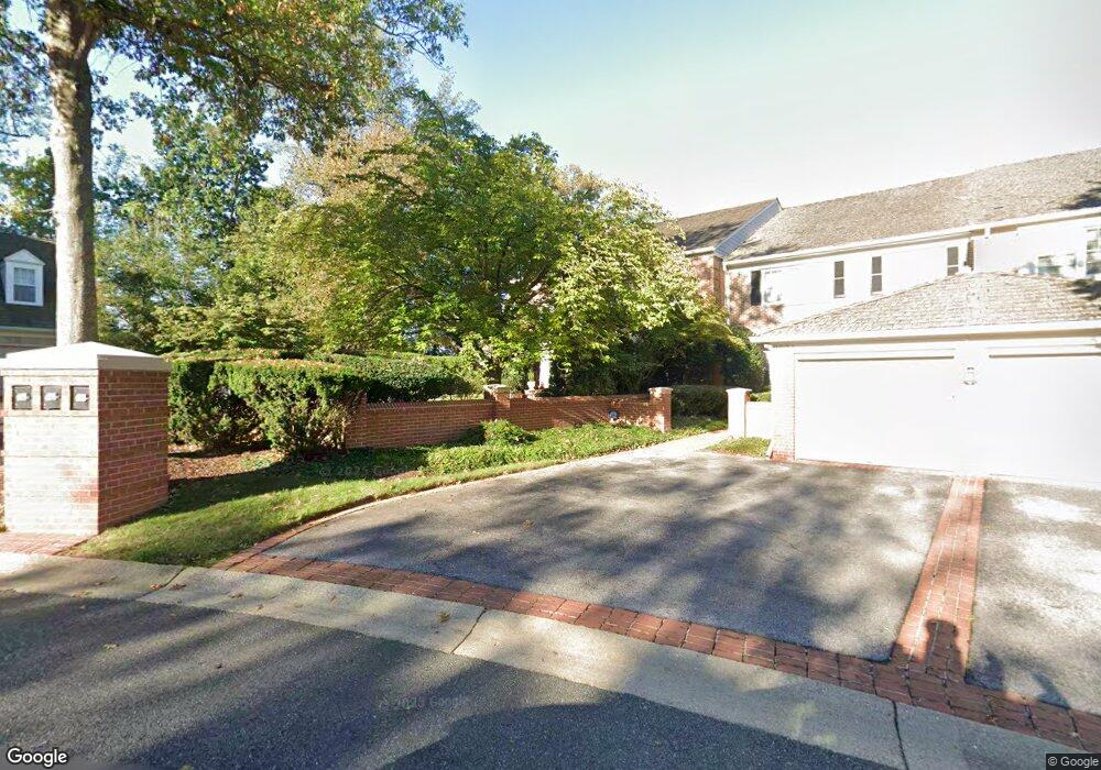 8322 Turnberry Ct, Potomac, MD 20854 - photo 1