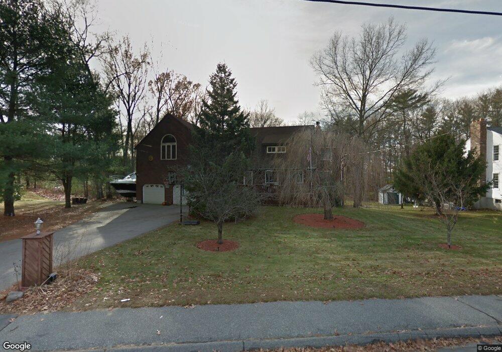 13 Nancy Ct, Blackstone, MA 01504 - photo 1