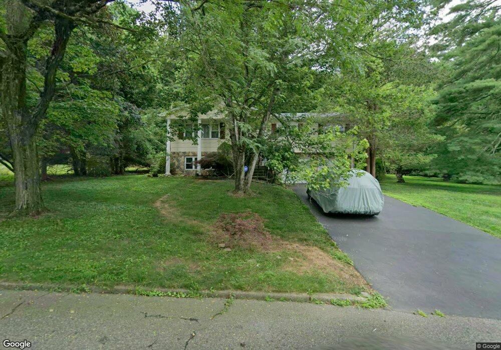 8 Lance Ct, Spring Valley, NY 10977 - photo 1