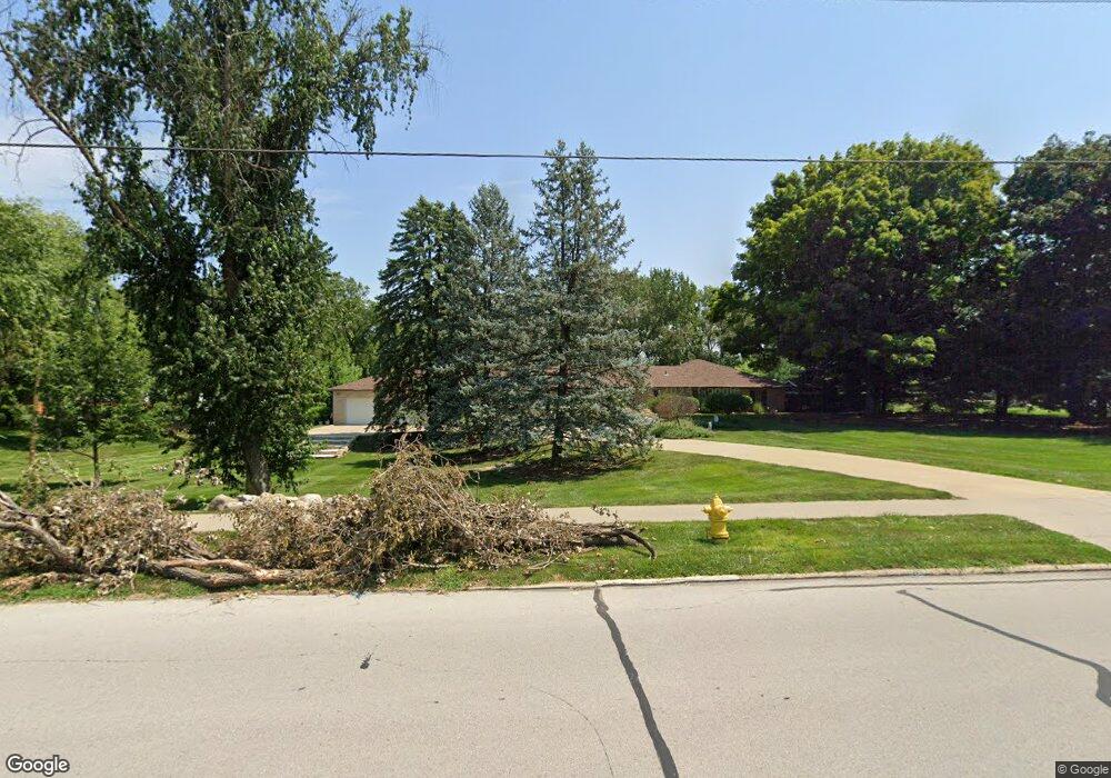 1049 28th St, West Des Moines, IA 50266 - photo 1