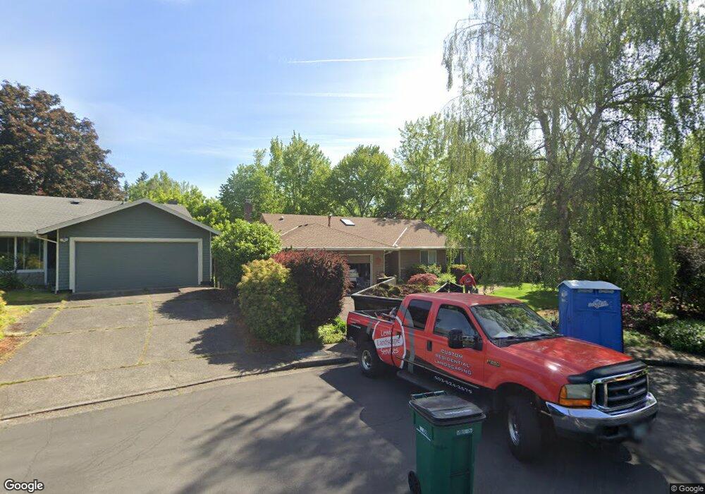 12135 SW Mckay Ct, Beaverton, OR 97008 - photo 1